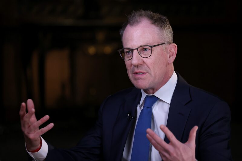 Michael Hartnett, estrategista-chefe de investimentos do Bank of America, durante entrevista à Bloomberg Television no Bank of America Global Investor Summit, em Roma, Itália, na quinta-feira, 14 de março de 2024. (Foto: Alessia Pierdomenico/Bloomberg) Michael Hartnett, estrategista-chefe de investimentos do Bank of America, durante entrevista à Bloomberg Television no Bank of America Global Investor Summit, em Roma, Itália, na quinta-feira, 14 de março de 2024. (Foto: Alessia Pierdomenico/Bloomberg)