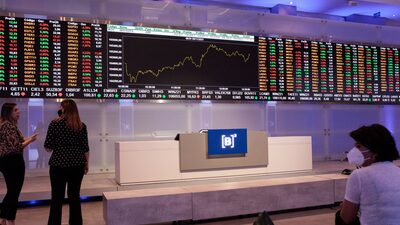 Ibovespa avança com Petrobras e dólar apaga alta Ibovespa avança com Petrobras e dólar apaga alta