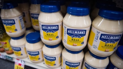 Unilever combina divisão de alimentos com McCormick em acordo avaliado em US$ 44,8 bi Unilever combina divisão de alimentos com McCormick em acordo avaliado em US$ 44,8 bi