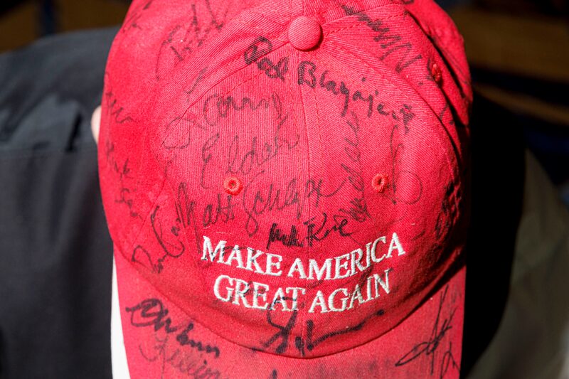 MAGA (Make America Great Again) quiere acabar con el capitalismo tal y como lo conocemos. MAGA (Make America Great Again) quiere acabar con el capitalismo tal y como lo conocemos.