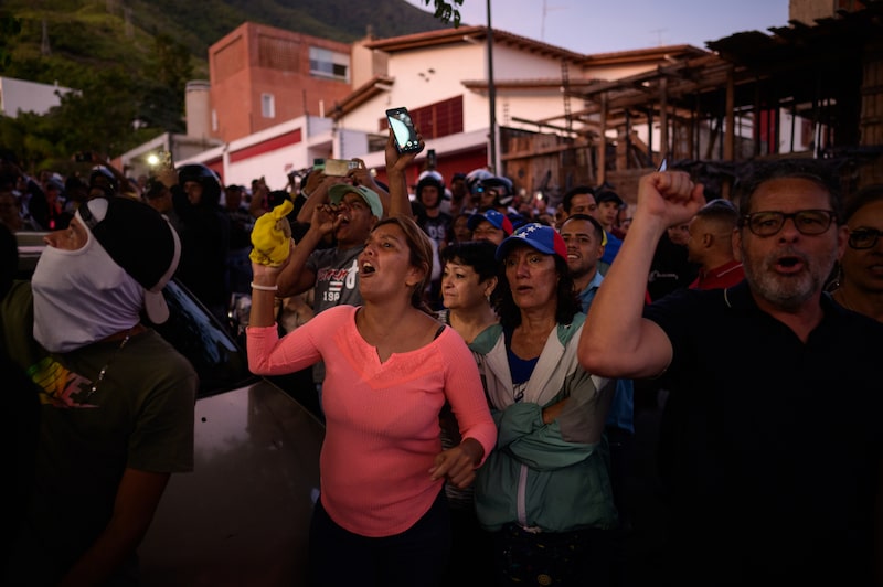 Asistentes a una rueda de prensa de María Corina Machado, líder de la oposición venezolana, en Caracas, Venezuela, el lunes 29 de julio de 2024. Fotógrafa: Gaby Oraa/Bloomberg Asistentes a una rueda de prensa de María Corina Machado, líder de la oposición venezolana, en Caracas, Venezuela, el lunes 29 de julio de 2024. Fotógrafa: Gaby Oraa/Bloomberg