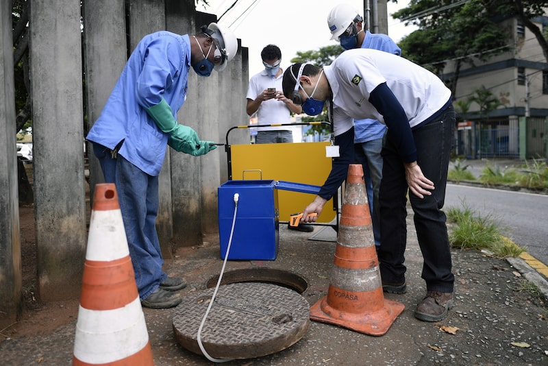 Duas propostas por uma fatia de 30% da companhia de saneamento ficaram abaixo das expectativas do governo de Minas Gerais (Foto: Douglas Magno/AFP/Getty Images) Duas propostas por uma fatia de 30% da companhia de saneamento ficaram abaixo das expectativas do governo de Minas Gerais (Foto: Douglas Magno/AFP/Getty Images)