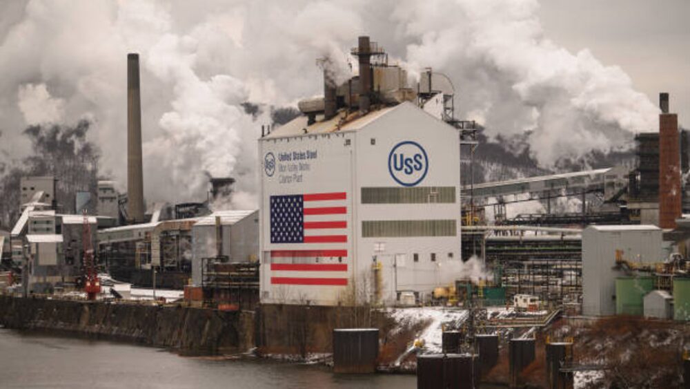 El sindicato United Steelworkers insta a los reguladores estadounidenses a que examinen la adquisición de United States Steel Corp. por parte de Nippon Steel Corp. por valor de 1US$4.100 millones, al tiempo que reprende a la emblemática empresa estadounidense por aceptar la venta al productor japonés. Fotógrafo: Justin Merriman/Bloomberg vía Getty Images El sindicato United Steelworkers insta a los reguladores estadounidenses a que examinen la adquisición de United States Steel Corp. por parte de Nippon Steel Corp. por valor de 1US$4.100 millones, al tiempo que reprende a la emblemática empresa estadounidense por aceptar la venta al productor japonés. Fotógrafo: Justin Merriman/Bloomberg vía Getty Images