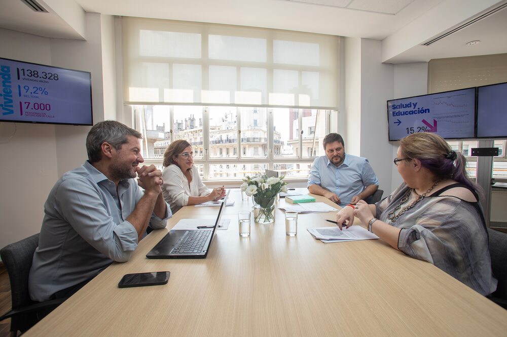 Fuente; Twitter Matías Lammens Fuente; Twitter Matías Lammens