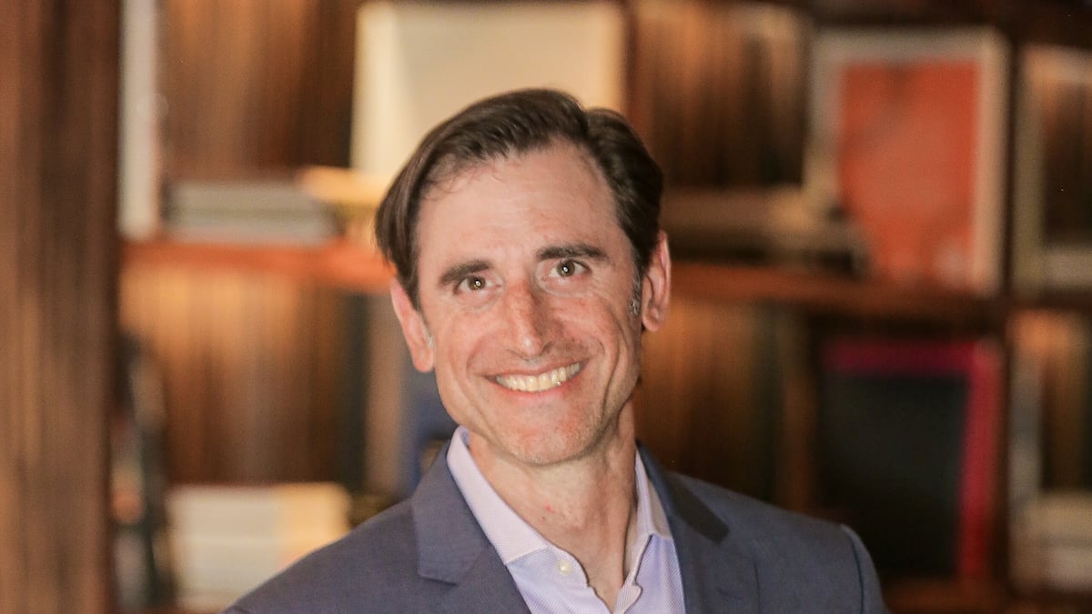 Ron Josey, analista do Citi: Temos um ciclo massivo de investimentos, mas os negócios principais de publicidade digital e e-commerce não poderiam estar mais fortes. Eles estão financiando essa transição