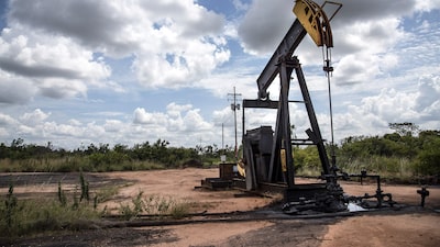 Familia Cisneros acusa a Venezuela de confiscar activos petroleros y reclama US$2.000 millones Familia Cisneros acusa a Venezuela de confiscar activos petroleros y reclama US$2.000 millones