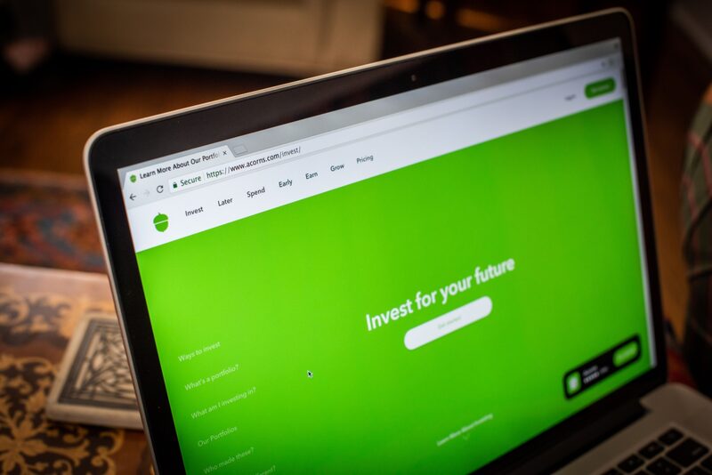 Robinhood chega à bolsa com valor de mercado de US$32 bilhões Robinhood chega à bolsa com valor de mercado de US$32 bilhões