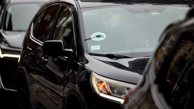 Uber negocia apoiar fundador Travis Kalanick na compra da Pony AI, diz NYT Uber negocia apoiar fundador Travis Kalanick na compra da Pony AI, diz NYT