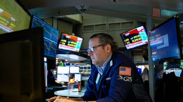 Los sectores de Wall Street más resilientes ante un alza de tasas de la Fed Los sectores de Wall Street más resilientes ante un alza de tasas de la Fed