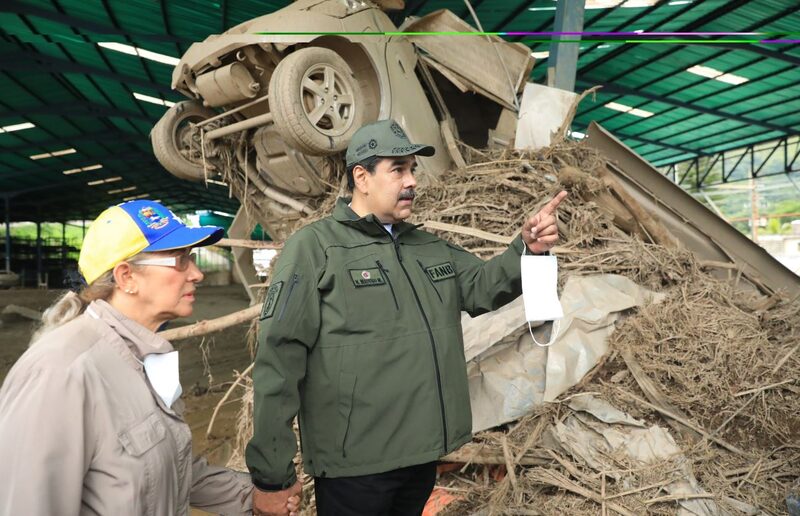 El presidente venezolano visitó Las Tejerías y Maracay, localidades ubicadas a pocas horas de Caracas que han sido las más afectadas por los aluviones. El presidente venezolano visitó Las Tejerías y Maracay, localidades ubicadas a pocas horas de Caracas que han sido las más afectadas por los aluviones.