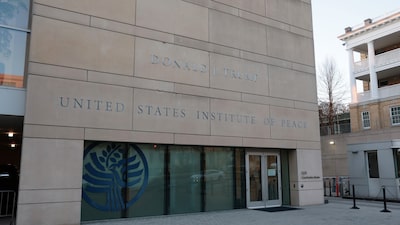 Estados Unidos rebautiza su Instituto de la Paz con el nombre de Donald J. Trump Estados Unidos rebautiza su Instituto de la Paz con el nombre de Donald J. Trump