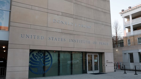 Estados Unidos rebautiza su Instituto de la Paz con el nombre de Donald J. Trump Estados Unidos rebautiza su Instituto de la Paz con el nombre de Donald J. Trump