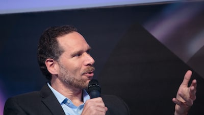 Alex Szapiro deixa o SoftBank após mais de cinco anos à frente da operação LatAm Alex Szapiro deixa o SoftBank após mais de cinco anos à frente da operação LatAm