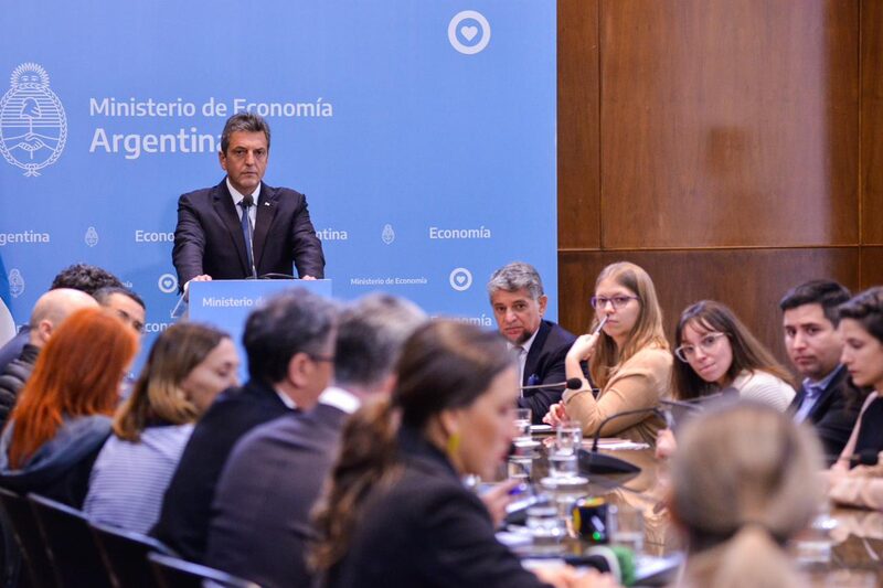 Fuente: Ministerio de Economía Fuente: Ministerio de Economía