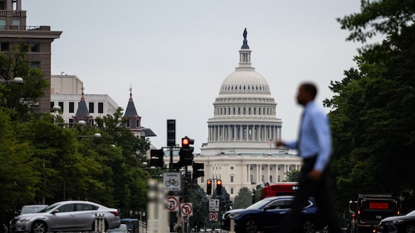 Cierre del gobierno en EE.UU.: qué funciones dejan de operar y qué agencias siguen Cierre del gobierno en EE.UU.: qué funciones dejan de operar y qué agencias siguen