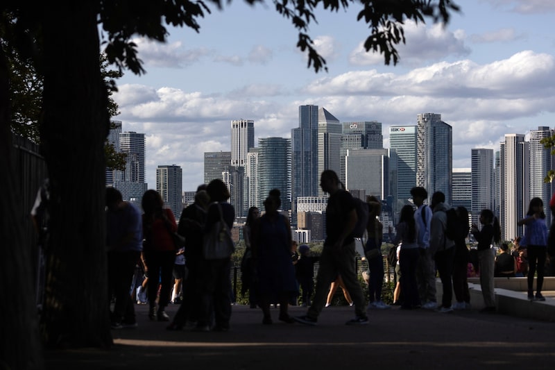 Varias compañías estadounidenses, entre ellas Verizon, PepsiCo y FedEx, han recurrido recientemente al mercado europeo de deuda para aprovechar condiciones de financiamiento más favorables que en EE.UU. Varias compañías estadounidenses, entre ellas Verizon, PepsiCo y FedEx, han recurrido recientemente al mercado europeo de deuda para aprovechar condiciones de financiamiento más favorables que en EE.UU.