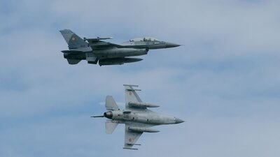 Romênia, membro da Otan, acusa Rússia de escalada ‘grave’ após drone atingir prédio Romênia, membro da Otan, acusa Rússia de escalada ‘grave’ após drone atingir prédio