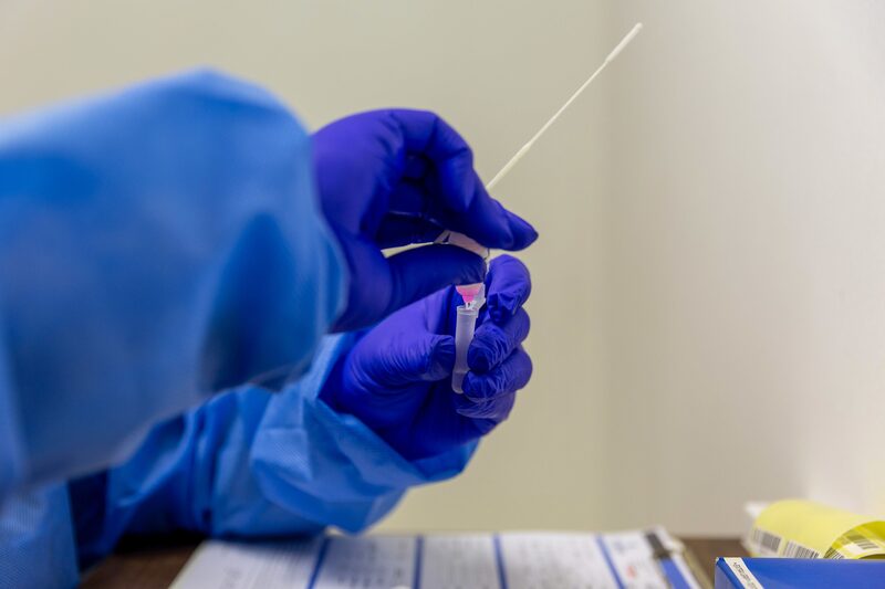 Novos casos ultrapassaram 11.000 na quinta-feira (2) Novos casos ultrapassaram 11.000 na quinta-feira (2)