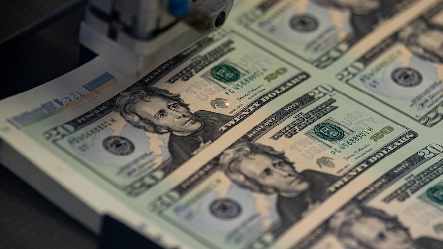 Los operadores se vuelven positivos frente al dólar por primera vez este año Los operadores se vuelven positivos frente al dólar por primera vez este año