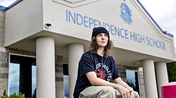 Títulos universitarios pierden brillo con mayor inflación y deuda estudiantil Títulos universitarios pierden brillo con mayor inflación y deuda estudiantil