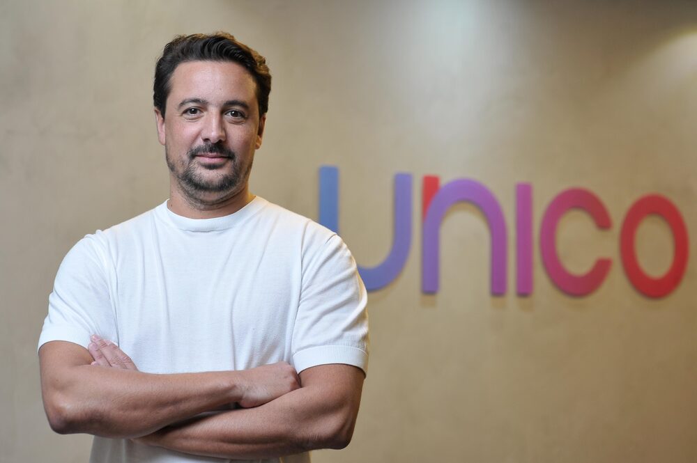 Martins estava na cadeira de CTO global e ao longo dos últimos meses cuidou da evolução da Unico IDCloud, lançada no ano passado. A plataforma ganha uma
nova versão nesta terça-feira Martins estava na cadeira de CTO global e ao longo dos últimos meses cuidou da evolução da Unico IDCloud, lançada no ano passado. A plataforma ganha uma
nova versão nesta terça-feira