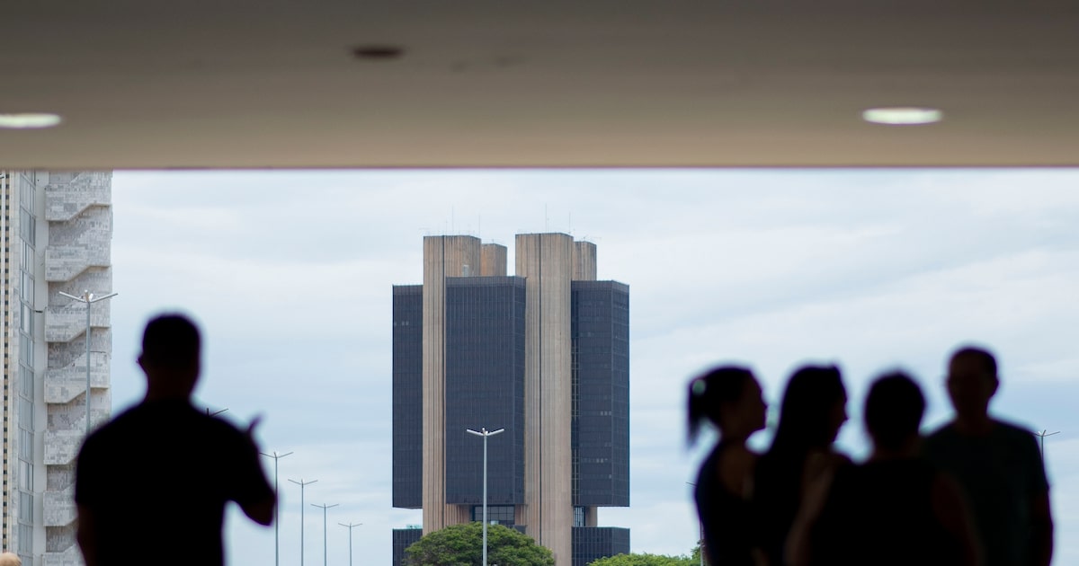 GUERRA IRÁN: IMPACTO ECONÓMICO GLOBAL Y AJUSTES DE TASAS