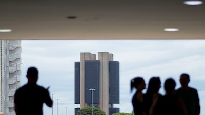 Guerra prolongada en Irán forzaría ajustes de tasas globales: ministro de Hacienda de Brasil Guerra prolongada en Irán forzaría ajustes de tasas globales: ministro de Hacienda de Brasil