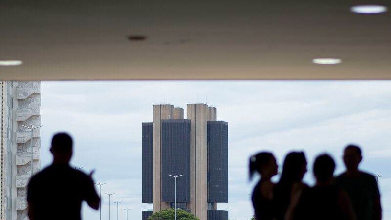 Previ amplia investimentos em títulos atrelados à inflação e mira ativos no exterior Previ amplia investimentos em títulos atrelados à inflação e mira ativos no exterior