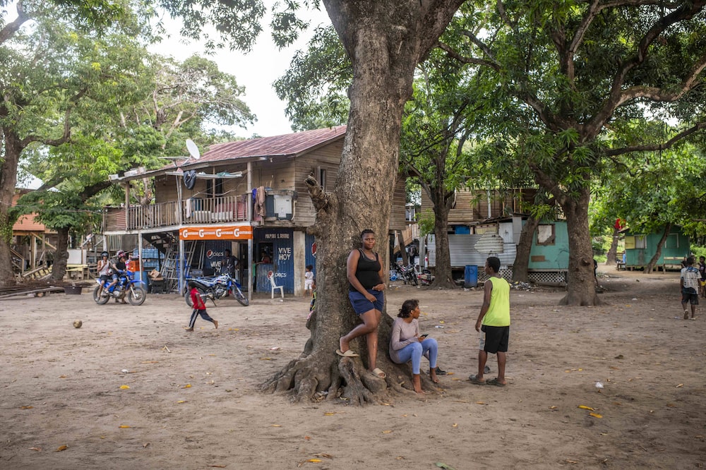 El barrio Crawfish Rock cercano en proximidad a Próspera. El barrio Crawfish Rock cercano en proximidad a Próspera.