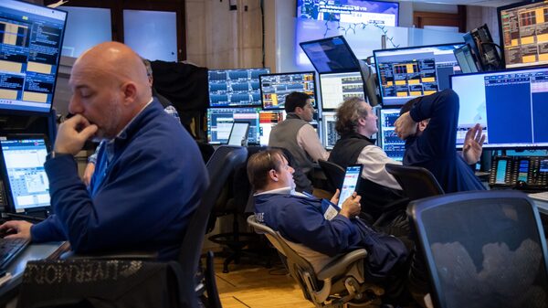 De las acciones al dólar: las fuertes fluctuaciones marcaron los 100 primeros días de Trump  De las acciones al dólar: las fuertes fluctuaciones marcaron los 100 primeros días de Trump