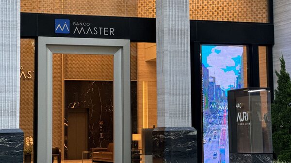 Banco Central reprova compra do Master, de Daniel Vorcaro, pelo BRB Banco Central reprova compra do Master, de Daniel Vorcaro, pelo BRB