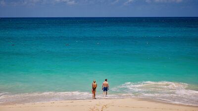Paraíso sob risco: como tensão entre EUA e Venezuela ameaça turismo em ilhas do Caribe Paraíso sob risco: como tensão entre EUA e Venezuela ameaça turismo em ilhas do Caribe