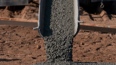 Fondos de pensiones de Perú desafían al magnate Hochschild por costos de venta en Pacasmayo Fondos de pensiones de Perú desafían al magnate Hochschild por costos de venta en Pacasmayo