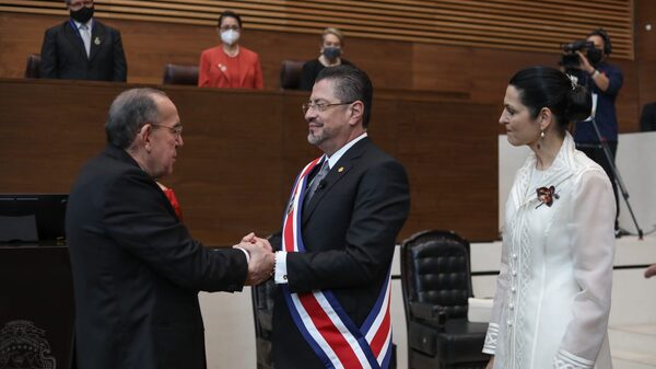 Traspaso de poderes Costa Rica: Rodrigo Chaves llama a la unidad entre fuerzas políticas Traspaso de poderes Costa Rica: Rodrigo Chaves llama a la unidad entre fuerzas políticas