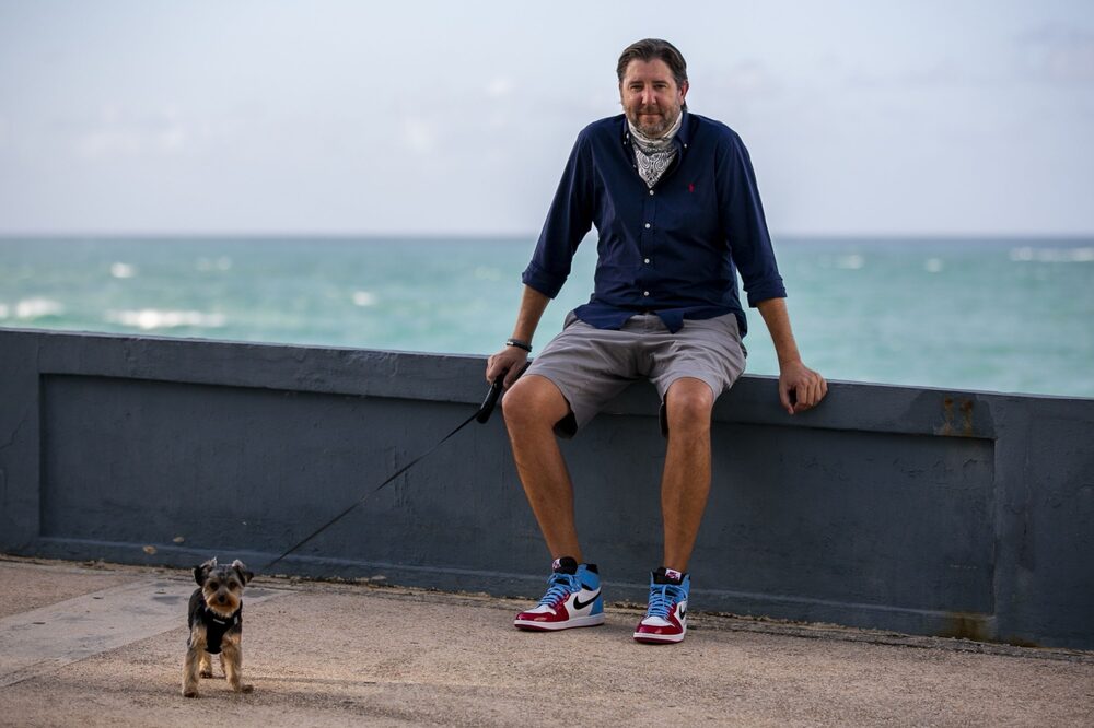 Brent Johnson, CEO of Santiago Capital Photographer: Xavier Garcia/Bloomberg Brent Johnson, CEO of Santiago Capital Photographer: Xavier Garcia/Bloomberg