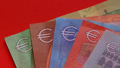 Tesouro emite € 5 bilhões em primeira dívida em euros desde 2014 Tesouro emite € 5 bilhões em primeira dívida em euros desde 2014