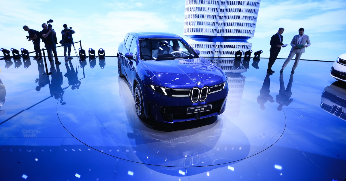 BMW MANTIENE LIDERAZGO PREMIUM BRASIL MEDIANTE DIVERSIFICACIÓN