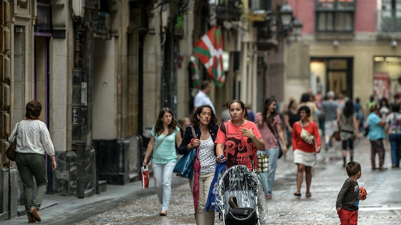 Ciudadanos de 9 países de LatAm, entre residentes que más obtienen nacionalidad española Ciudadanos de 9 países de LatAm, entre residentes que más obtienen nacionalidad española