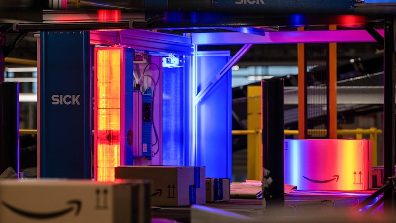 Amazon vai demitir 16.000 pessoas e direcionar recursos para IA e data center Amazon vai demitir 16.000 pessoas e direcionar recursos para IA e data center