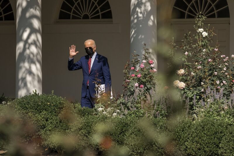 Presidente Joe Biden faz mudanças na FTC Presidente Joe Biden faz mudanças na FTC