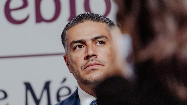 Operación contra la extorsión en México atrapa a alcalde local y a otros funcionarios Operación contra la extorsión en México atrapa a alcalde local y a otros funcionarios