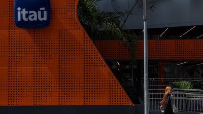 Itaú vai transferir parte da equipe de Londres para Luxemburgo Itaú vai transferir parte da equipe de Londres para Luxemburgo