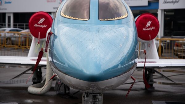 Subvención de US$50 millones hará que combustible verde para aviones sea barato Subvención de US$50 millones hará que combustible verde para aviones sea barato