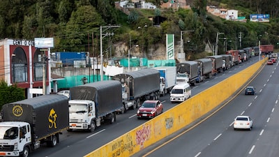 Colombia impondrá aranceles del 50% a cientos de artículos de Ecuador Colombia impondrá aranceles del 50% a cientos de artículos de Ecuador