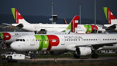 Lufthansa vence Air France-KLM em disputa pela TAP em negócio de até € 1,2 bilhão Lufthansa vence Air France-KLM em disputa pela TAP em negócio de até € 1,2 bilhão