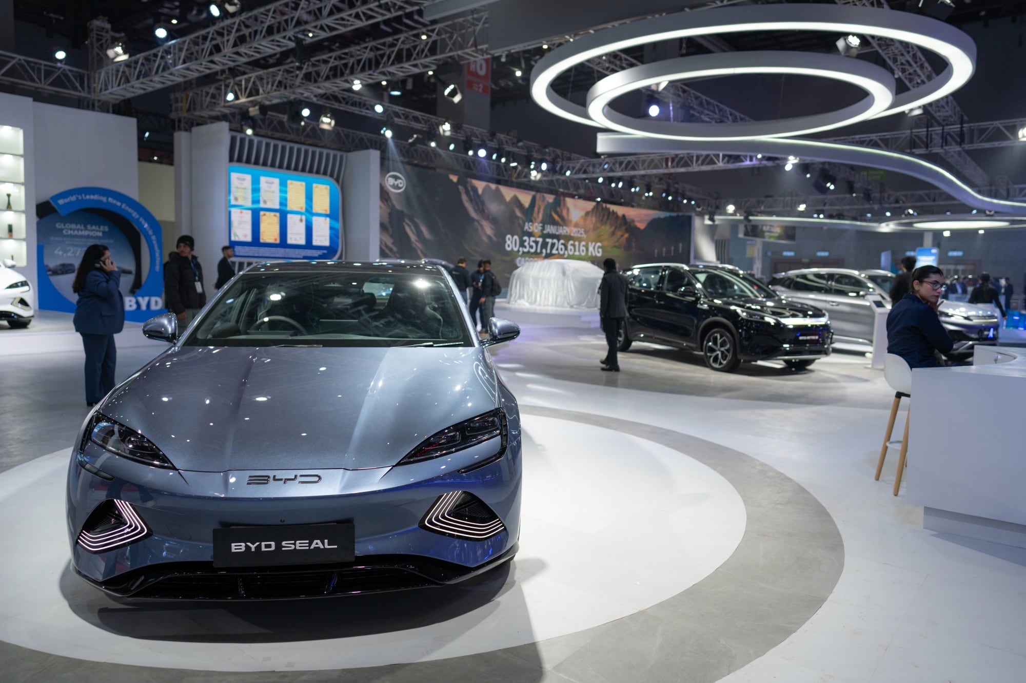 BYD pierde USD 60.000 millones en capitalización bursátil en medio de la desaceleración del mercado chino y batalla legal contra aranceles estadounidenses