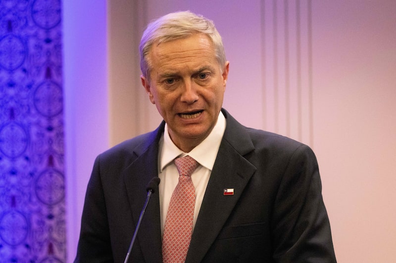 Chile busca atraer inversión extranjera con reforma al mercado de capitales Chile busca atraer inversión extranjera con reforma al mercado de capitales