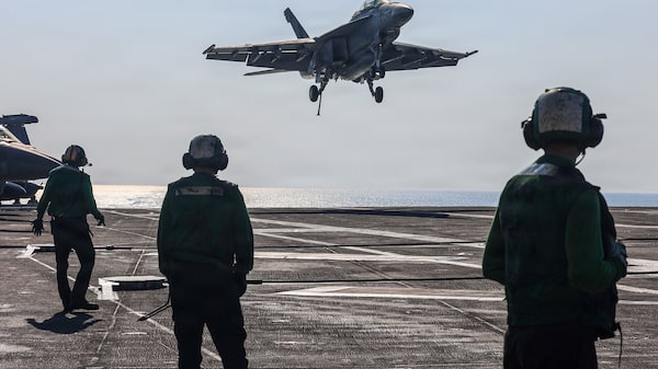 Trump da a Irán un ultimátum de 15 días y eleva riesgo de un ataque durante reunión del OIEA Trump da a Irán un ultimátum de 15 días y eleva riesgo de un ataque durante reunión del OIEA