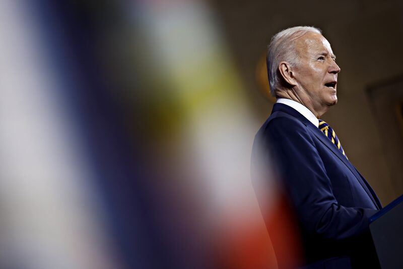 La revelación de documentos confidenciales en el despacho y la residencia privada de Biden ha avergonzado y socavado al presidente, a sus abogados y a sus portavoces. La revelación de documentos confidenciales en el despacho y la residencia privada de Biden ha avergonzado y socavado al presidente, a sus abogados y a sus portavoces.