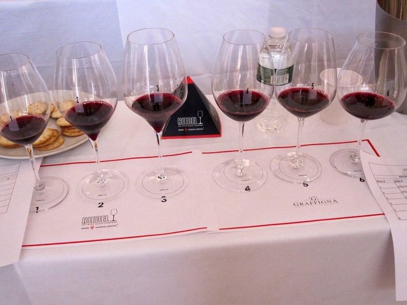 Riedel aposta em degustações para ampliar uso de taças de cristal de luxo no Brasil Riedel aposta em degustações para ampliar uso de taças de cristal de luxo no Brasil